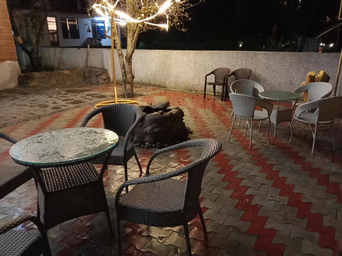 Resort Apple Flower By Manali Mall Road Exterior foto