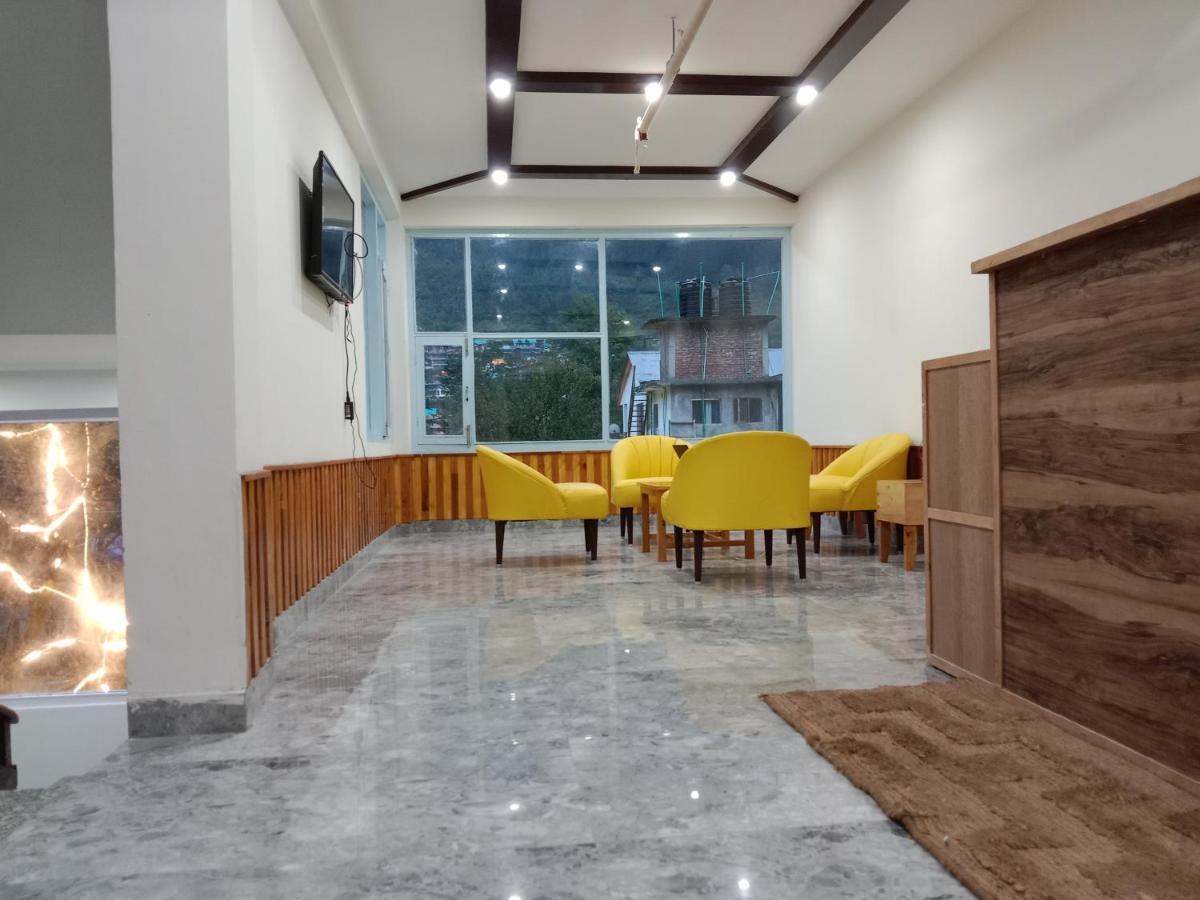Resort Apple Flower By Manali Mall Road Exterior foto