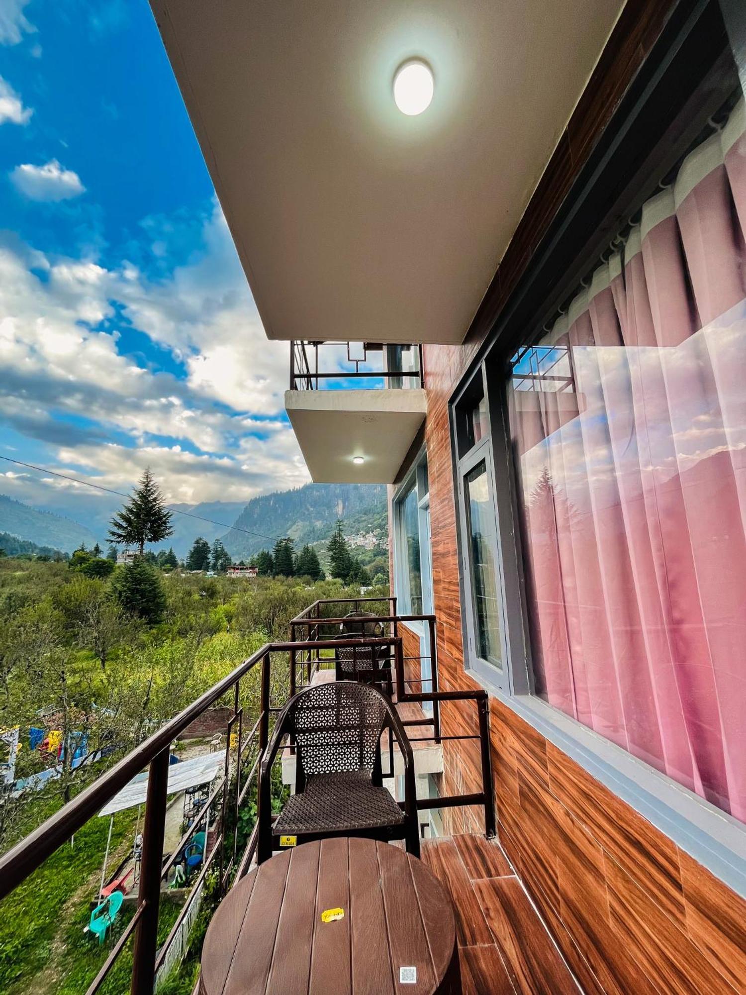 Resort Apple Flower By Manali Mall Road Exterior foto